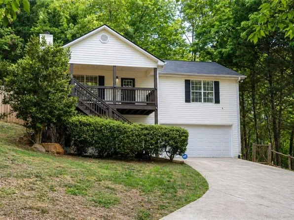 6020 Lakeside Ct, Gainesville, GA 30506