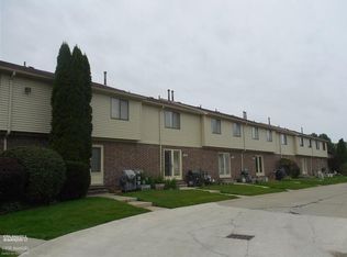 48594 Sugarbush Rd, Chesterfield, MI 48047