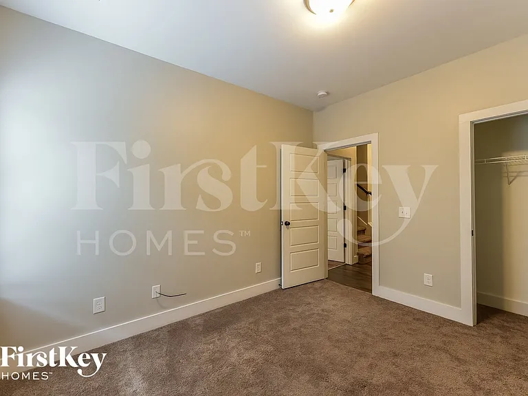 221 Union Station Dr — Photo 12