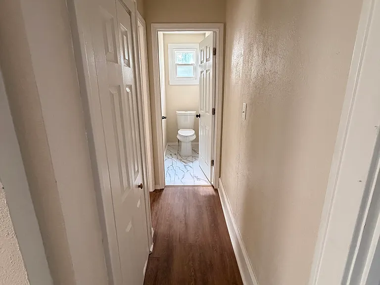 4311 Burnham Ave #1 — Photo 11