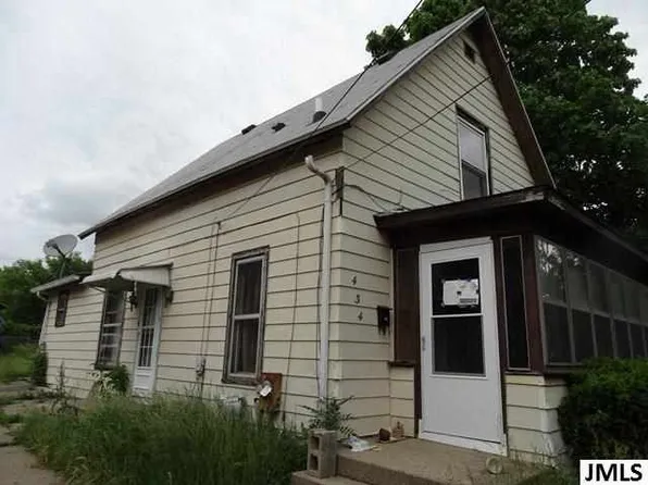434 Adams St, Jackson, MI 49202