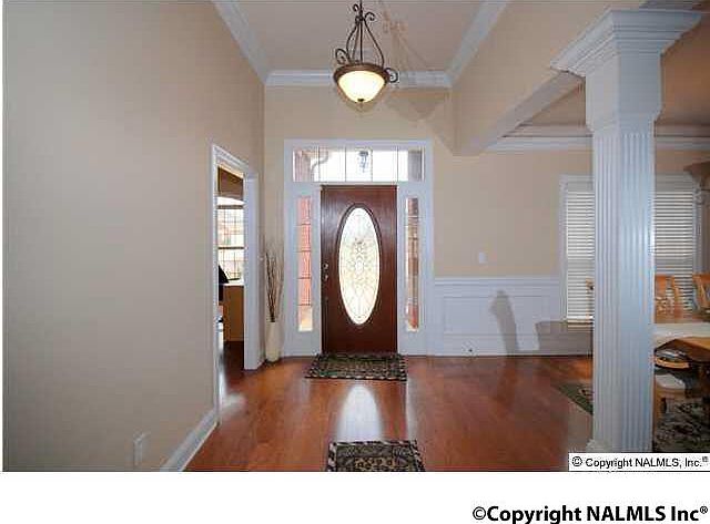 1st image of 205 Heather Glen Dr
