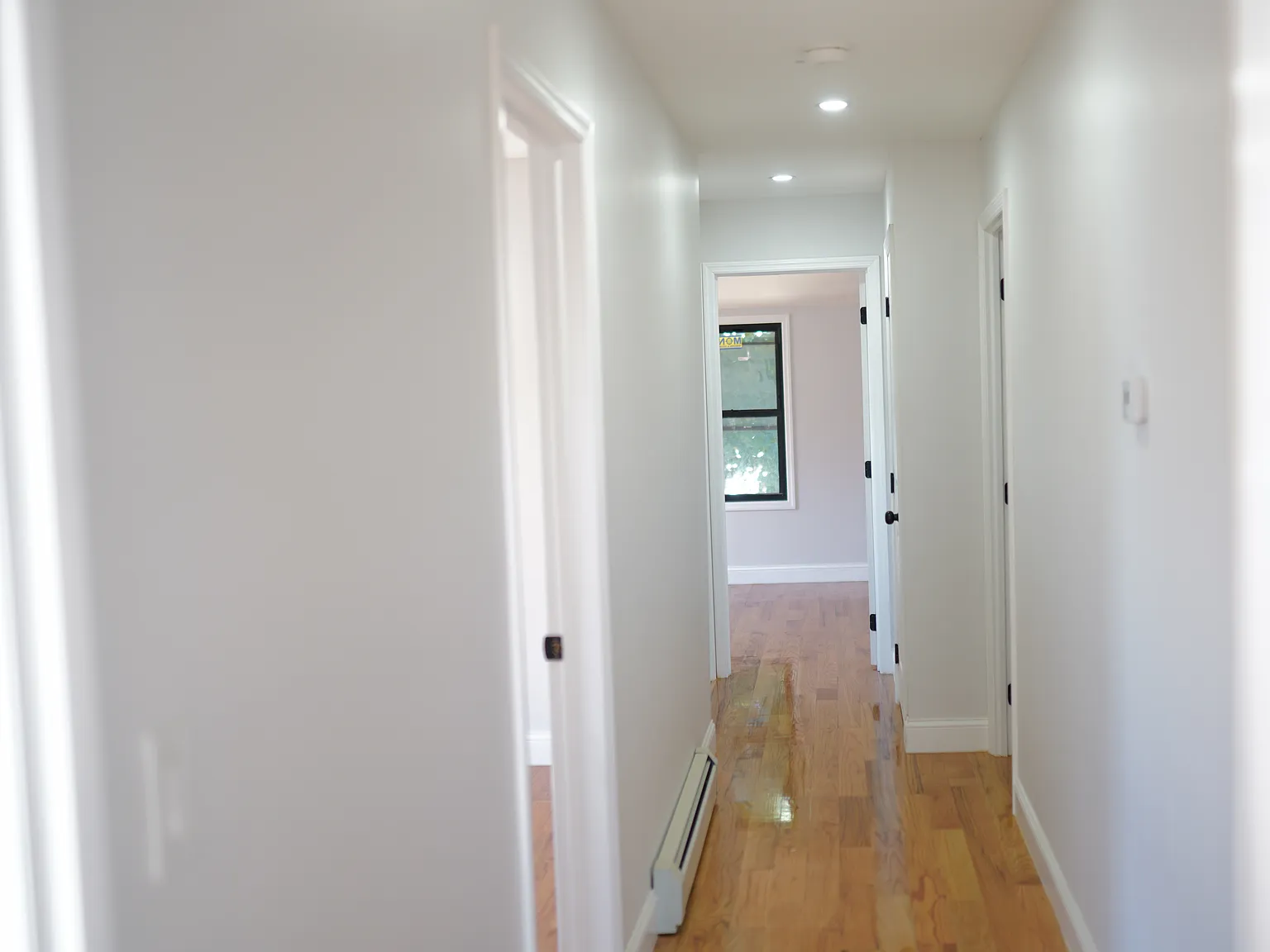 5 bed, 2.5 bath, 3000 sqft, $5,500 — Photo 1