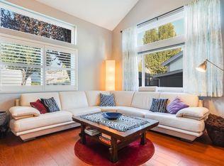 6350 Laguna Mirage Ln, Elk Grove, CA 95758