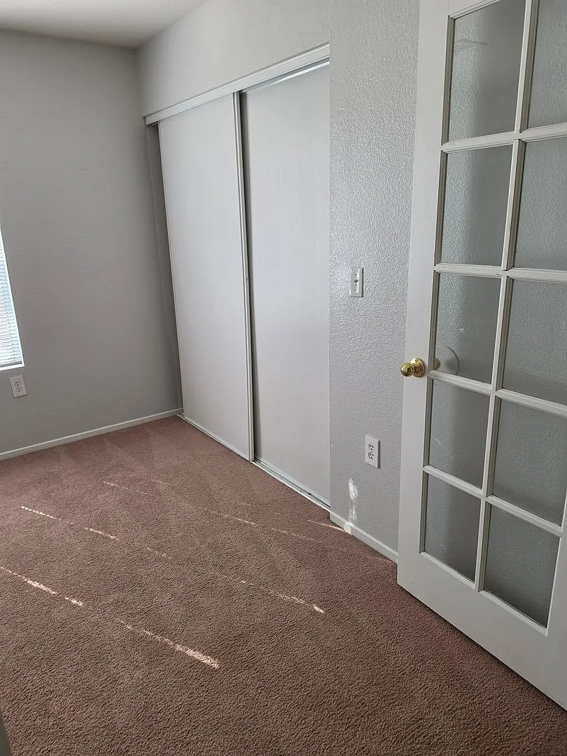 8452 Boseck Dr — Photo 3