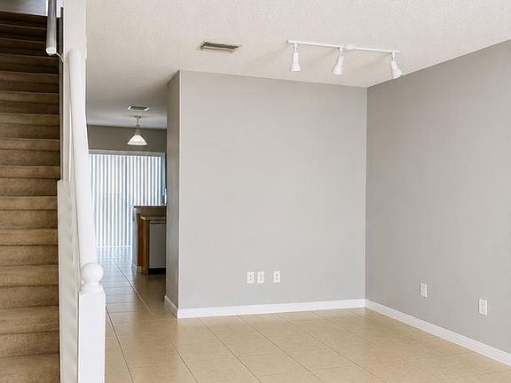 4th image of 6512 Osprey Lake Cir