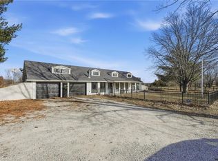 30902 E Major Rd, Grain Valley, MO 64029
