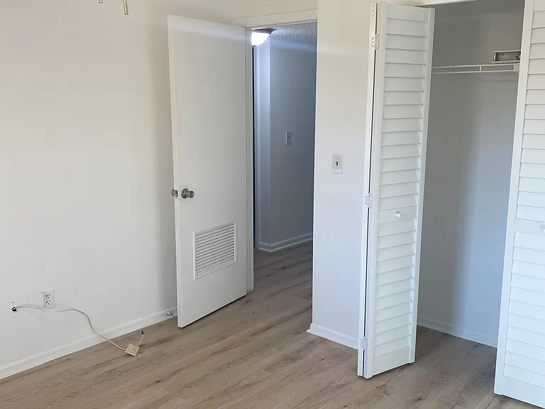 1ST Guest Room