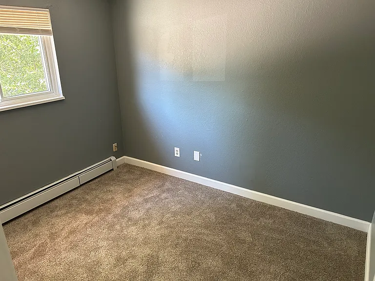 318 Bonnie Ct #3 — Photo 8