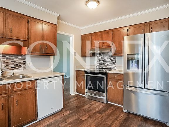 5th image of 138 Griswood Dr