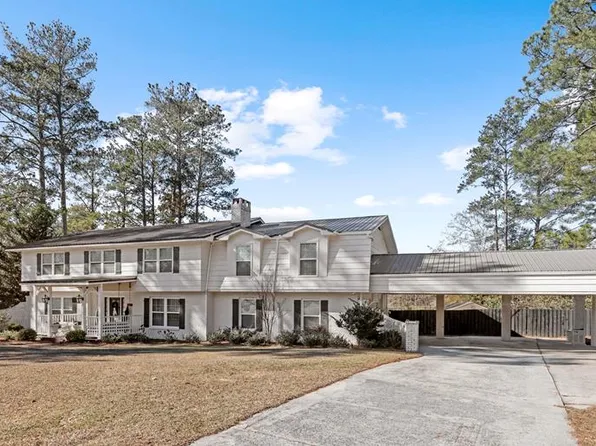 1208 Cambridge Rd, Dothan, AL 36305