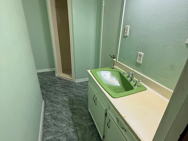 3785 Perth Pl — Photo 14