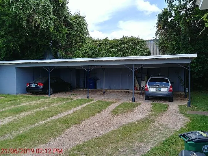 4417 Lucksinger Ln #A — Photo 3