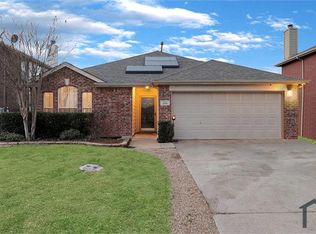 508 Tumbleweed Dr, Forney, TX 75126