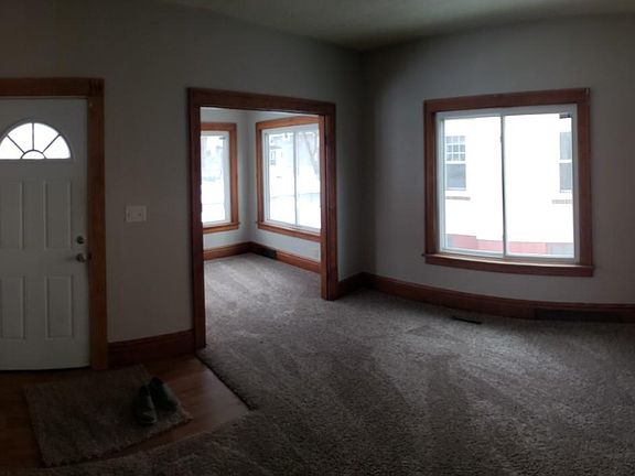 5th image of 43 McKinley Pl N