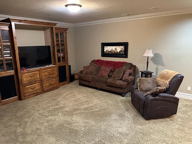 345 Meadow Brook Ln — Photo 26
