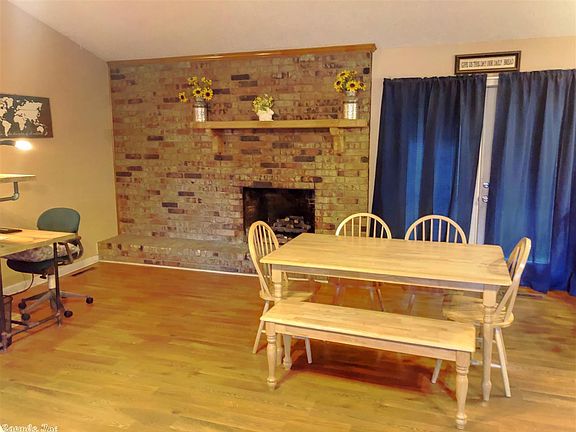 4th image of 713 Reynolds Dr