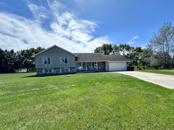8429 Jasper Ct, Merrillville, IN 46410