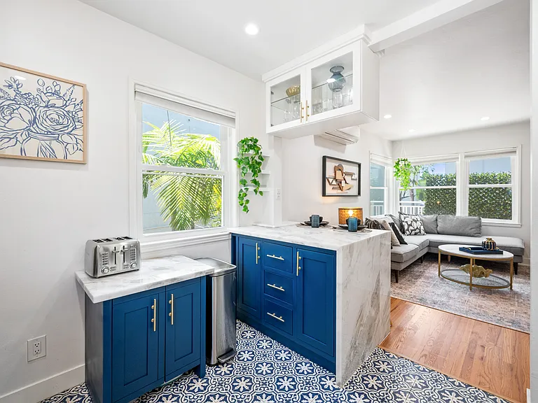 3717 Riviera Dr — Photo 13