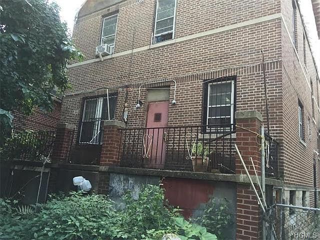 2nd image of 175 W Tremont Ave