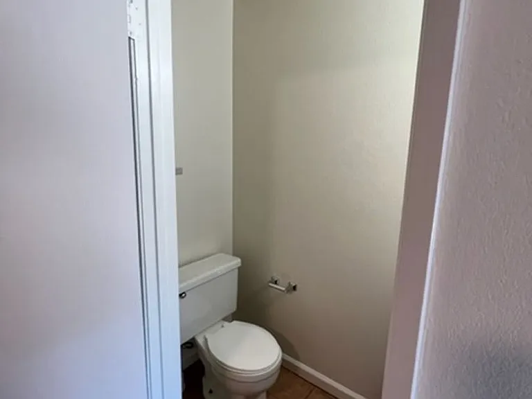 279 College View Dr — Photo 10