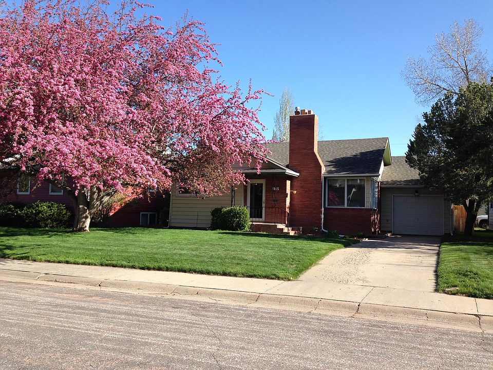 Charming Tree Area Home!