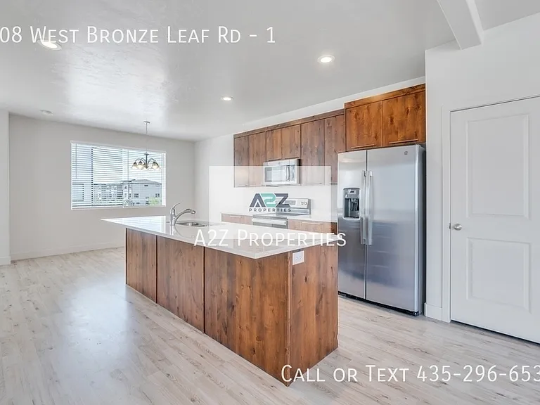 708 W Bronze Leaf Rd #1 — Photo 15