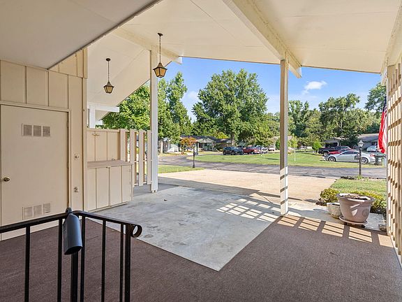 4th image of 12 Ash Court