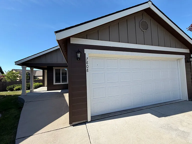 7808 W Kayak Ct — Photo 1
