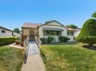 2217 Macon St, Aurora, CO 80010