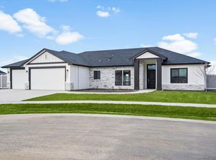 The Landonsboro Plan, Valhalla Country Estates, Middleton, ID 83644