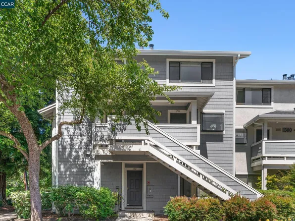 1300 Walden Rd APT 210, Walnut Creek, CA 94597