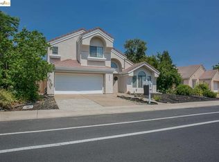 5033 Laguna Park Dr, Elk Grove, CA 95758