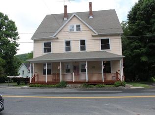 321 Woronoco Rd, Russell, MA 01071