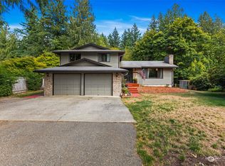 10605 41st Ave NE, Marysville, WA
