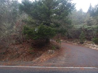 222 Gary Ln, Merlin, OR 97532