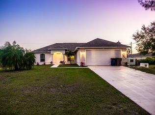 3915 Sunset Rd, Lehigh Acres, FL 33971