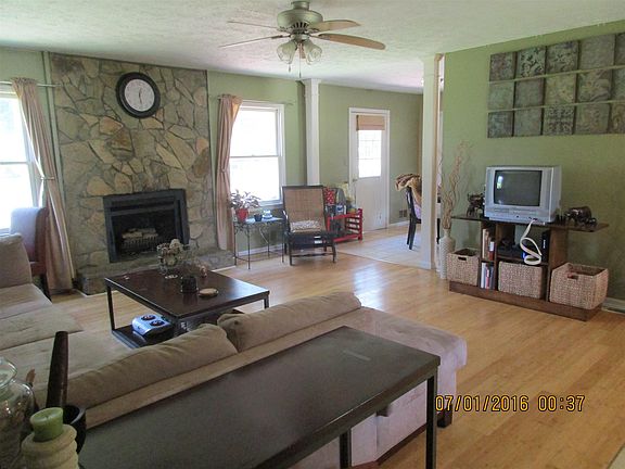 5th image of 1903 Heritage Dr SW