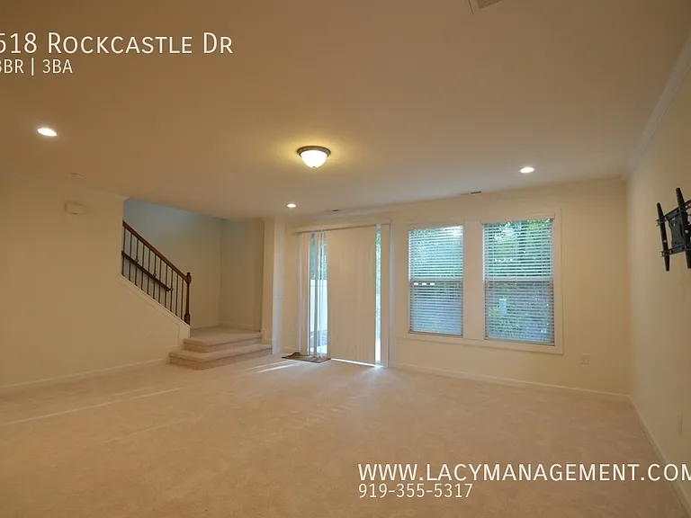 518 Rockcastle Dr — Photo 4