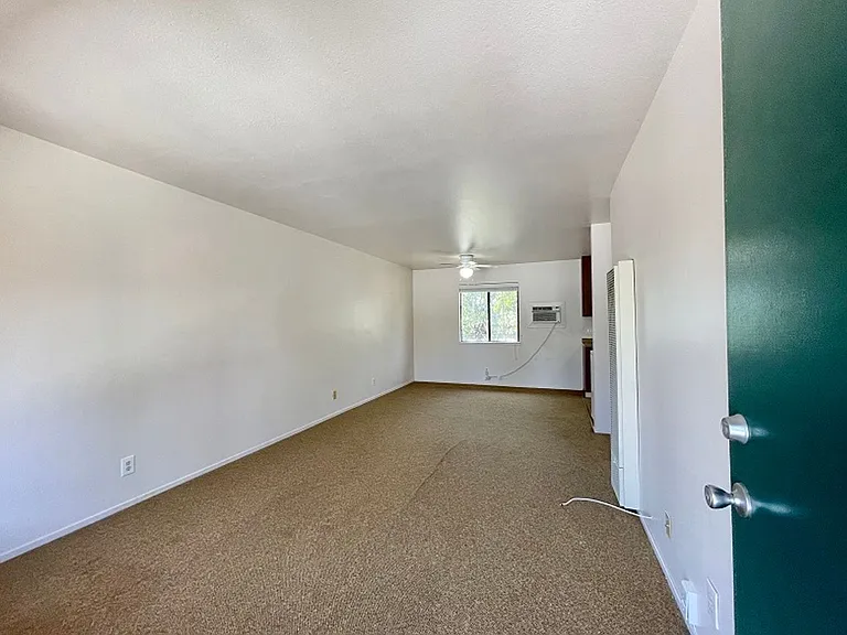 Bridgeview Apartments — Photo 16