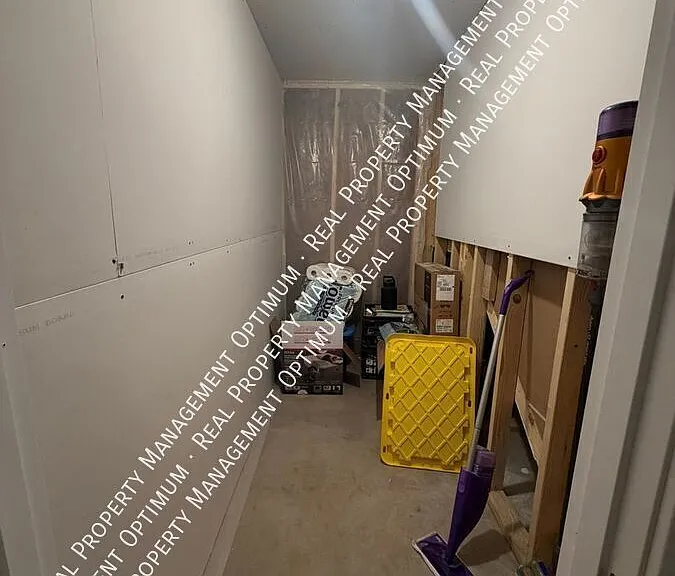 6365 Saint Ann Ave — Photo 30