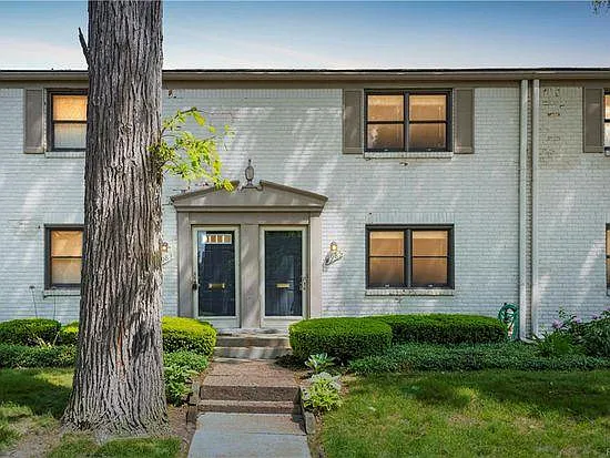 Building Photo - 672 Graefield Ct