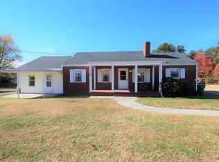 5818 Jones Rd, Walkertown, NC 27051