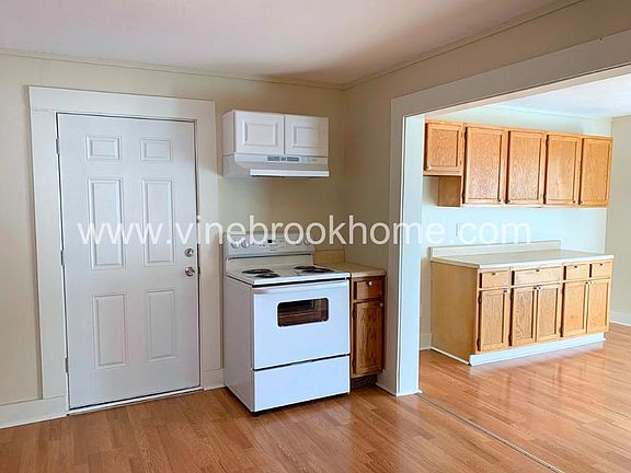 5th image of 2415 Avenue B