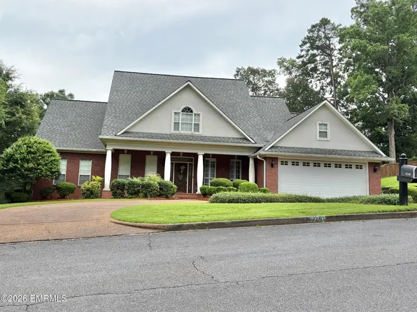 8240 Eagle Pointe Dr, Meridian, MS 39305