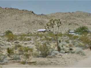 988 Old Woman Springs Rd, Yucca Valley, CA 92284