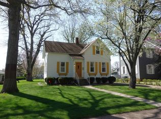1442 N Cherry St, Galesburg, IL