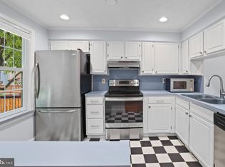 8538 Blue Rock Ln, Lorton, VA 22079