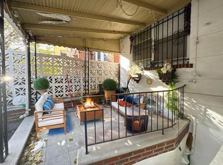 2542 33rd St FLOOR 1, Astoria, NY 11102