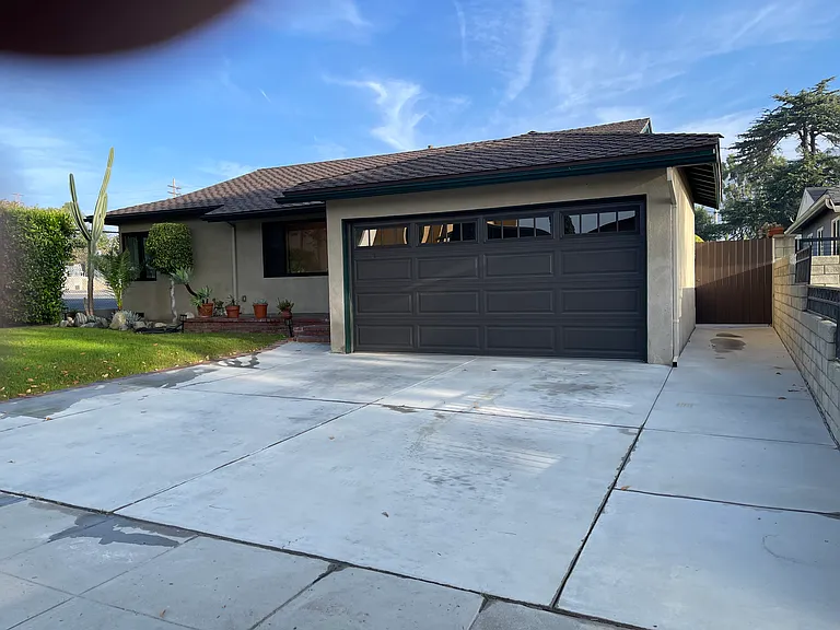2641 E Orange Grove Blvd — Photo 17